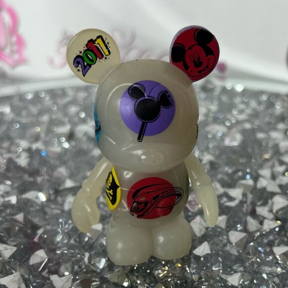 Disney vinylmation Mickey Mouse 2011 brick bear action figure Colorful Bear Toy